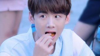 娱乐圈吃瓜白敬亭恋情,娱乐圈新恋情瓜，甜蜜互动引热议  第3张